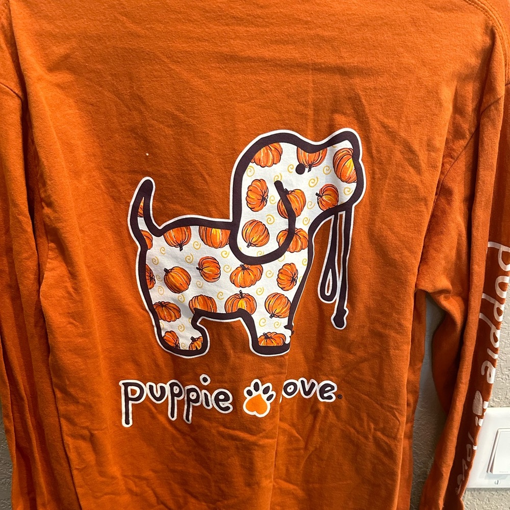 Puppie Love Fall Pumpkin Dog Women’s Long Sleeve Tee, size Medium